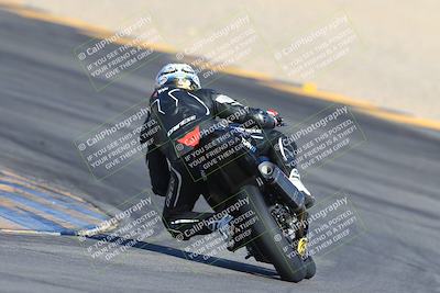 media/Dec-05-2024-Racers Edge (Thu) [[e102e0690b]]/3-B Group/Session 1 Turn 8 Backside/